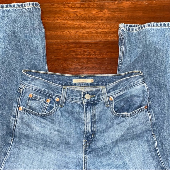 Levi’s Low Pro Jeans - Picture 2 of 3
